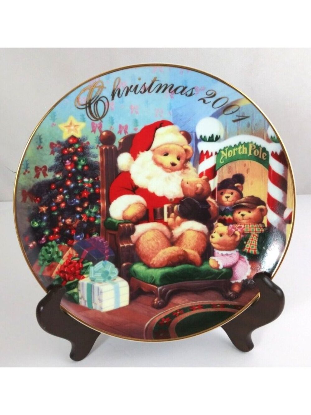 2001 Avon A Visit From Santa Christmas 22K Gold Trim 8.25" Decorative Plate